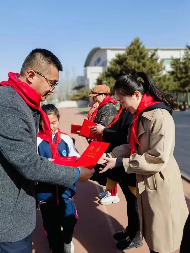 赛罕区小学人事任命重塑教育未来，关键一步的启示